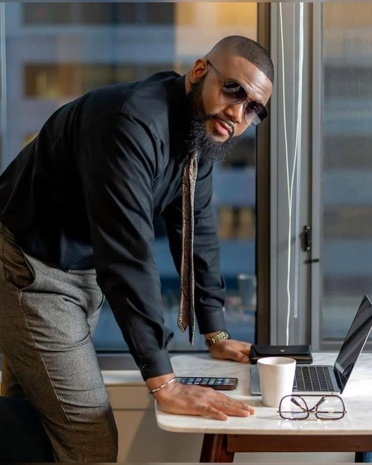 Cover image for: Business You can start  with only  $1,000 to a Thriving Business in Africa  &  Actually Works